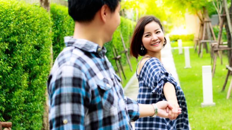 how to impress a guy