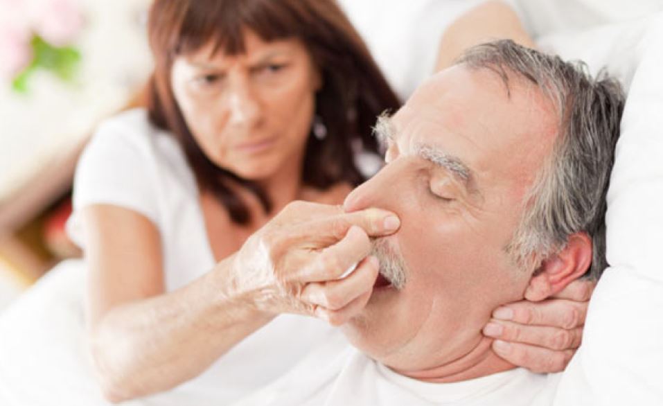 Causes of snoring in men and women